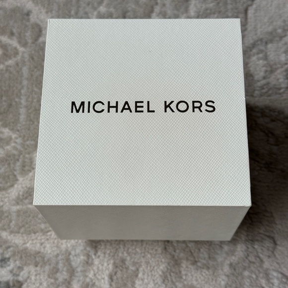 Michael Kors Women’s Gold Tone Hartman MK3490 Watch - Picture 8 of 9